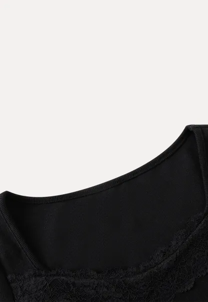 Women Square Neck Long Sleeve Tee