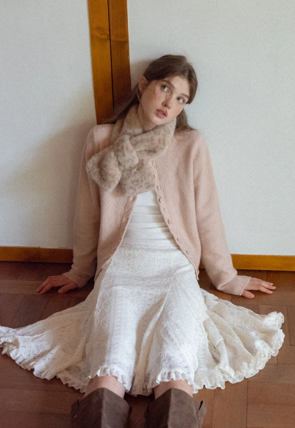 Chic Knit Cardigan with Cable Detail and Buttons