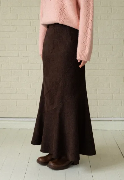 Casual High-Waisted Brown Skirt with Flared Bottom