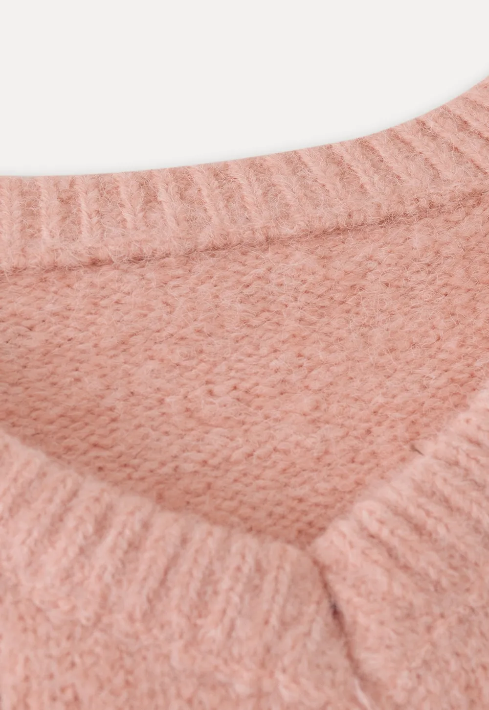 Women Soft Pink V-Neck Knit Sweater