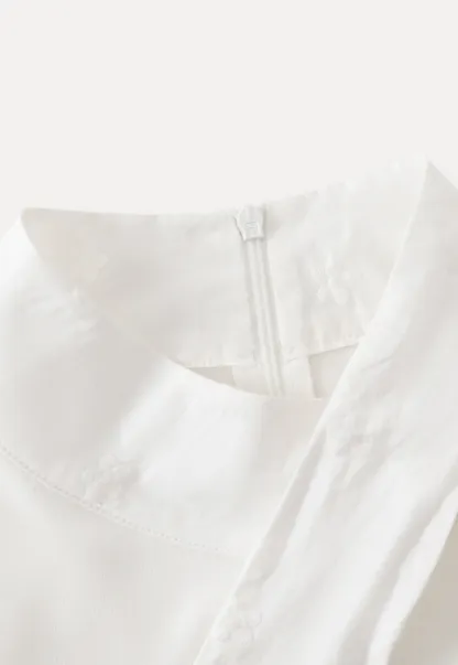 Fashionable White Long Sleeve Tee