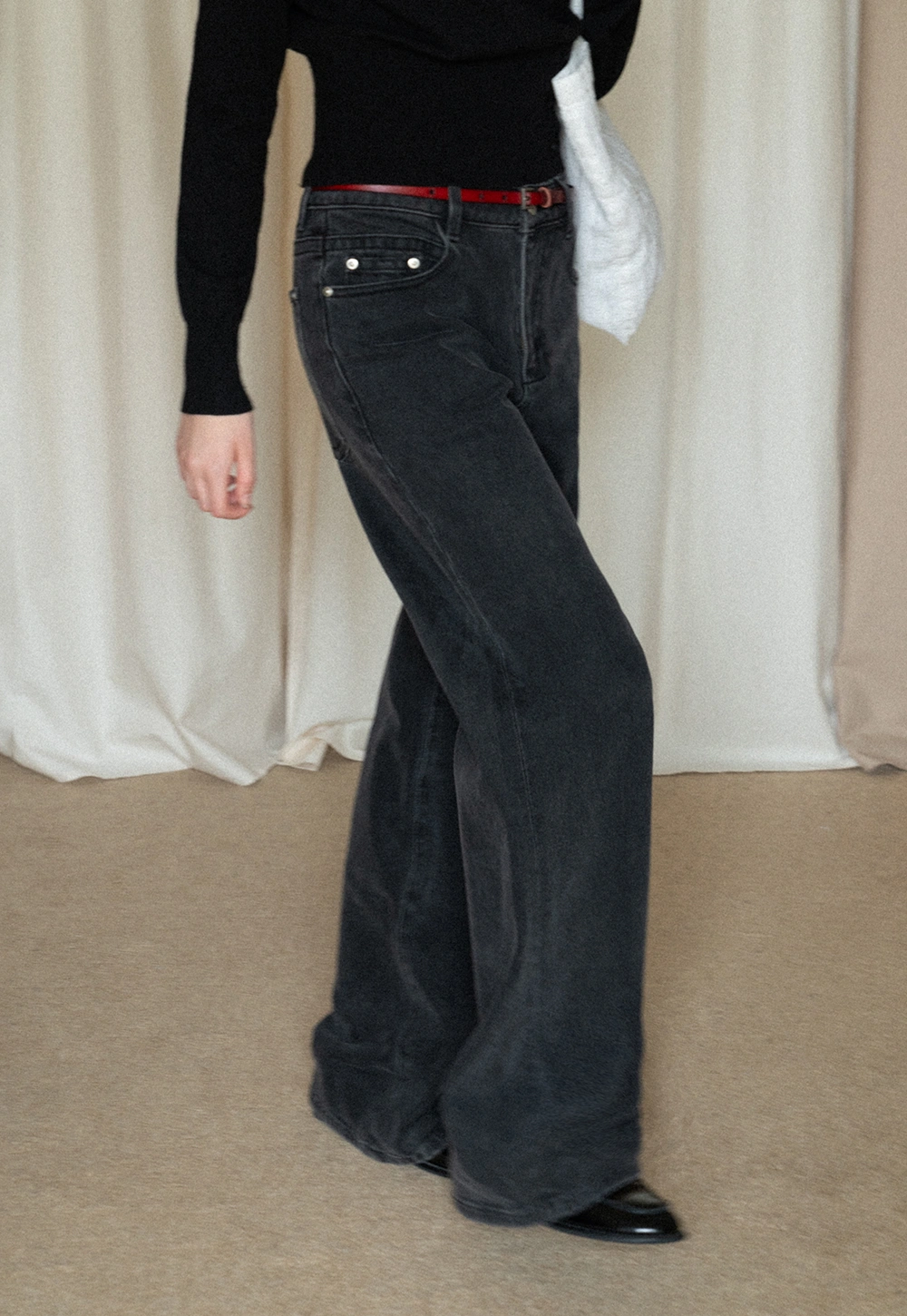 High-Waisted Black Wide-Leg Denim Jeans
