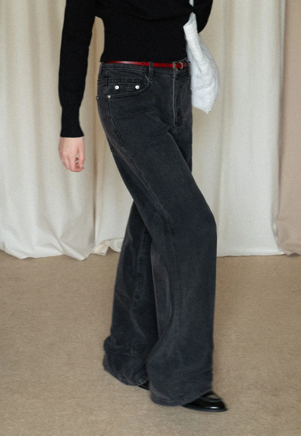 High-Waisted Black Wide-Leg Denim Jeans