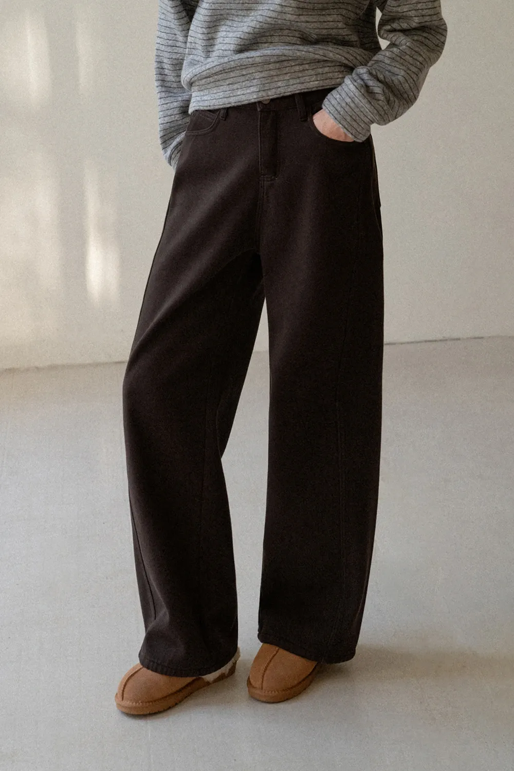 Loose Fleece-Lined Jeans with Tassel Belt