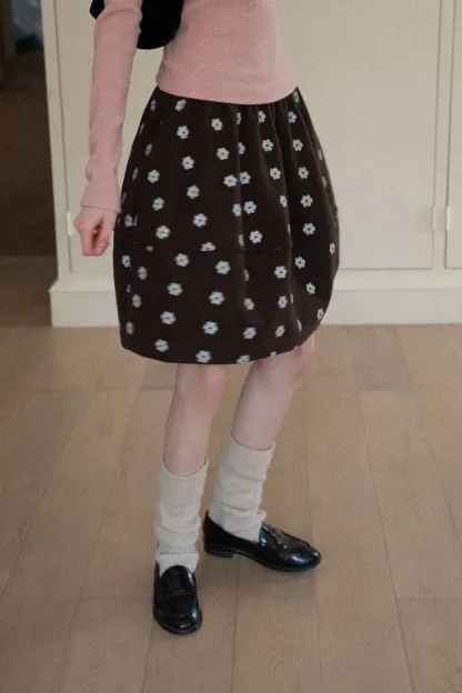 Floral Print Woolen Puff Skirt