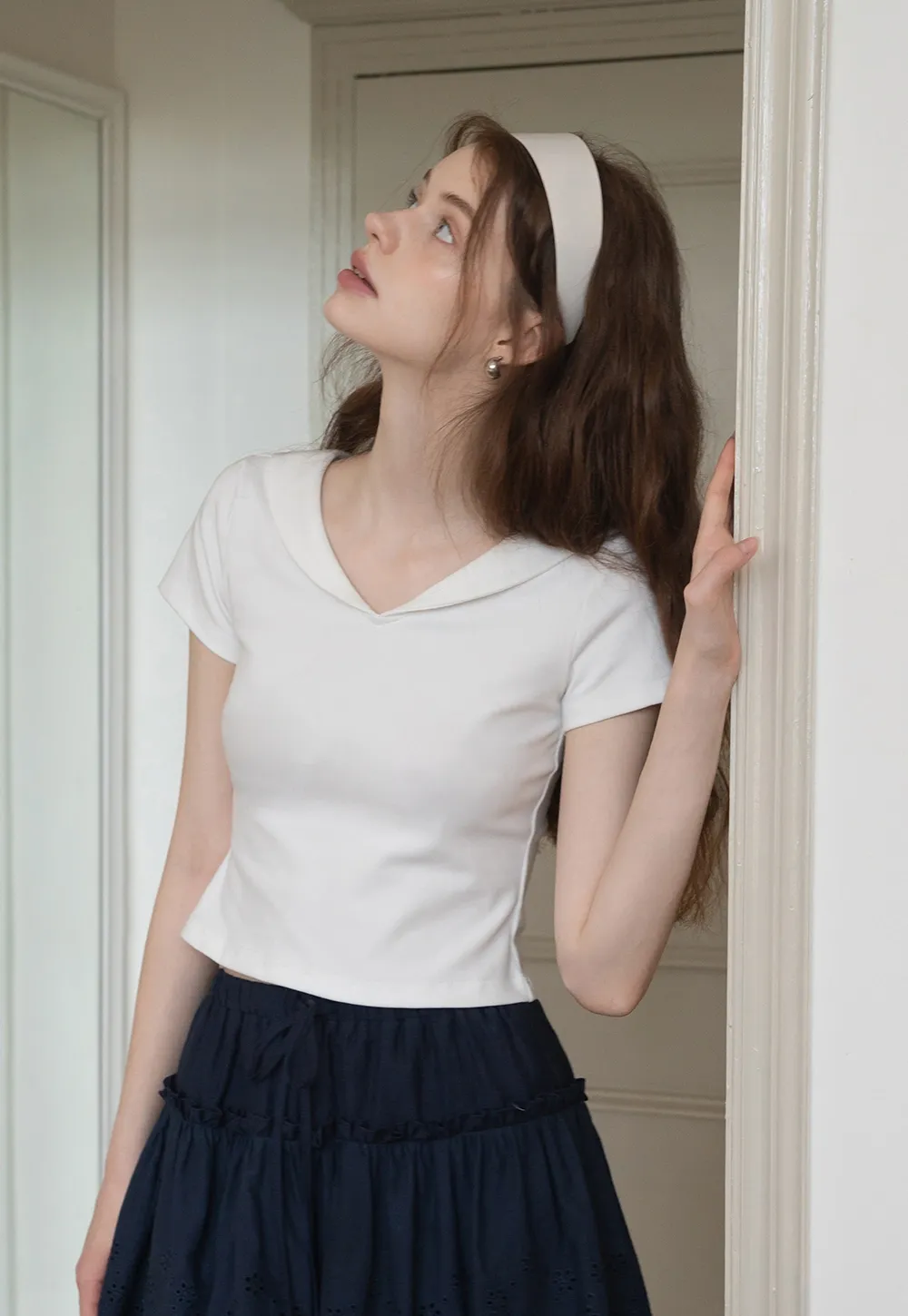 Women's V-Neck Cropped Top