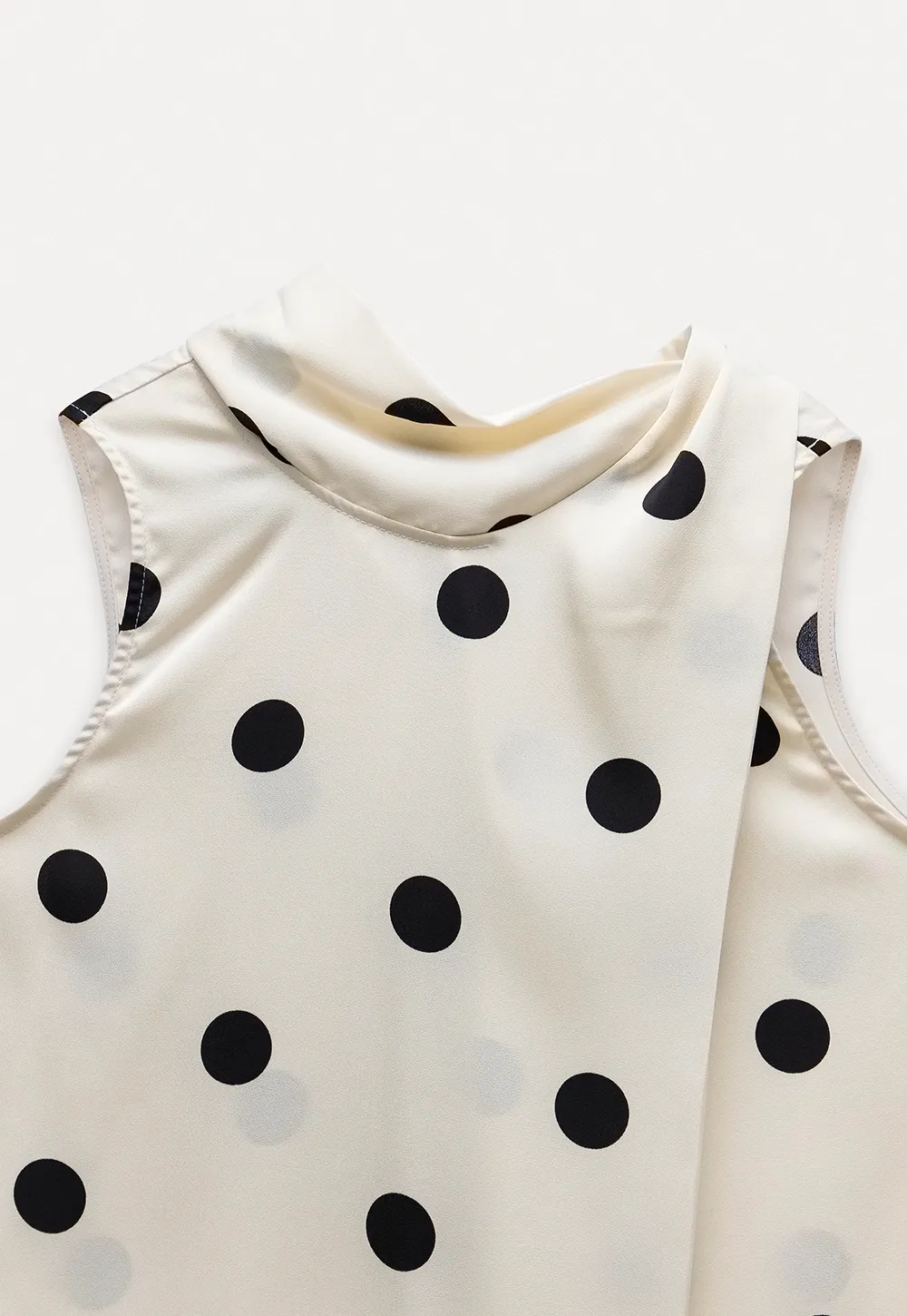 Women's Sleeveless Polka Dot Blouse with Scarf Detail