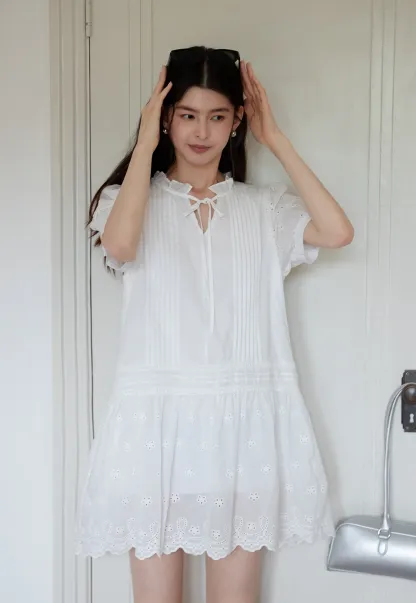 Women’s Eyelet Lace Babydoll Tunic