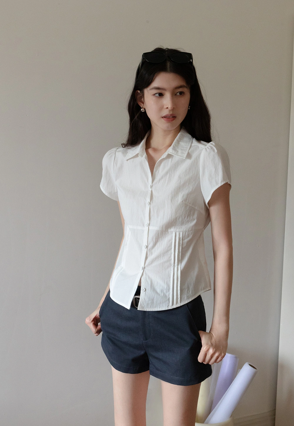 Women's White Tie Front Curved Hem Shirt