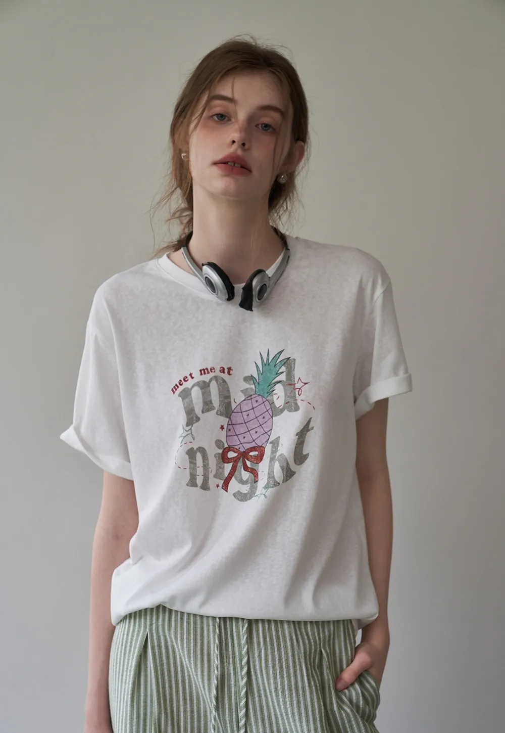 Women's Pineapple Letter Graphic T-Shirt