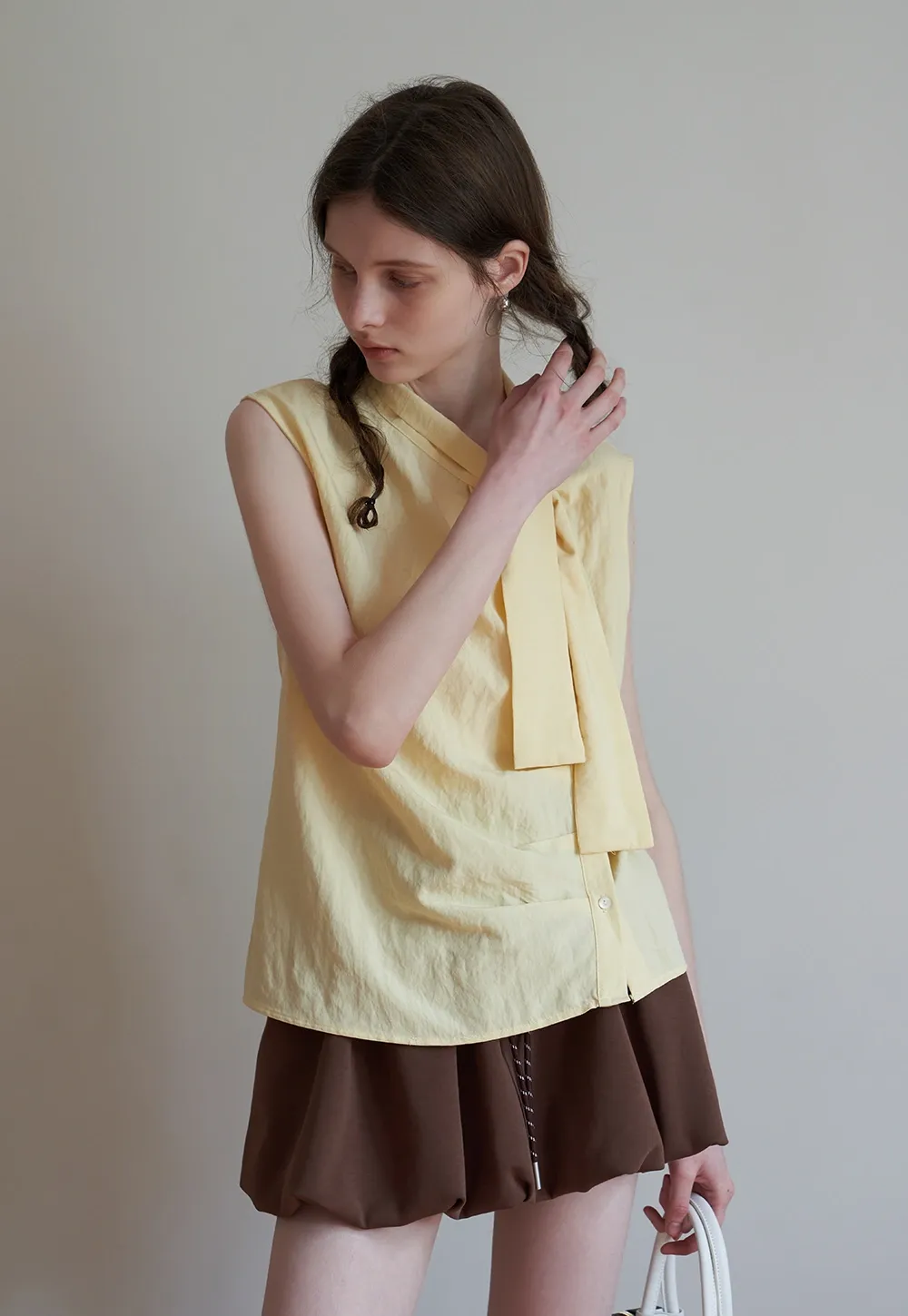 Elegant Tie Neck Sleeveless Top for Women