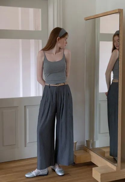 Women’s High-Waist Pleated Wide-Leg Pants