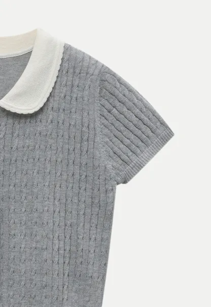 Women's Contrast Peter Pan Collar Cable Knit Cardigan