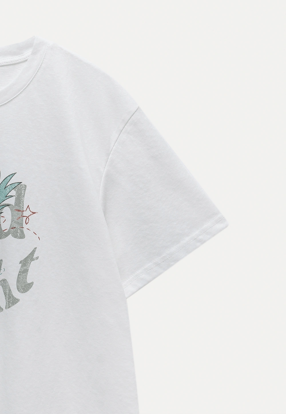 Women's Pineapple Letter Graphic T-Shirt
