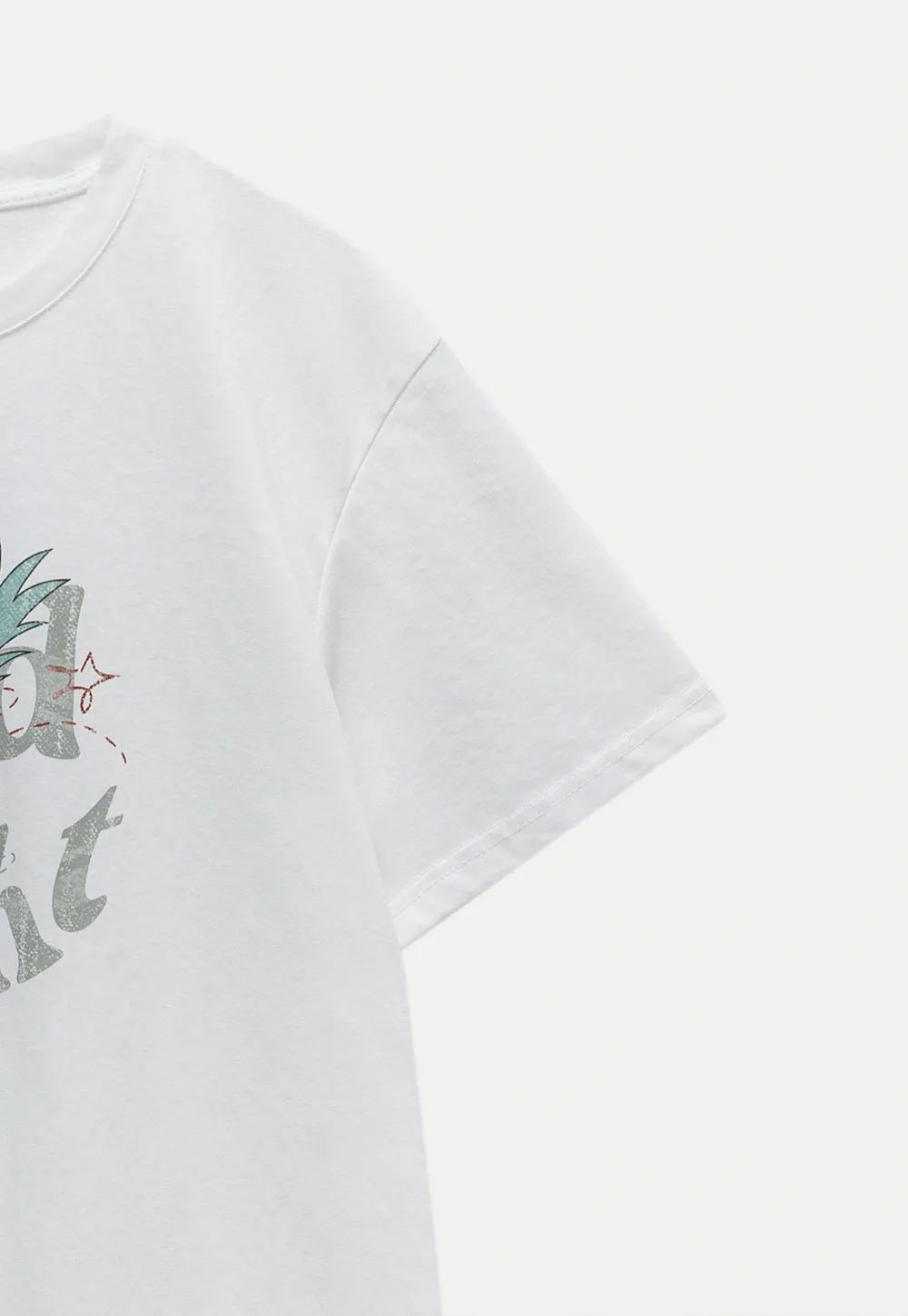 Women's Pineapple Letter Graphic T-Shirt