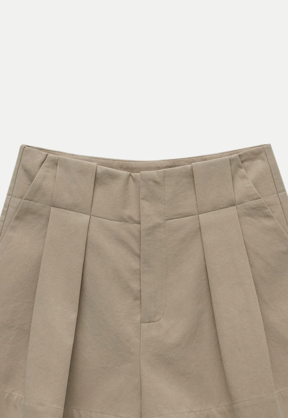 Women’s High-Waist Pleated Tailored Shorts