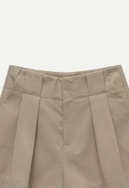 Women’s High-Waist Pleated Tailored Shorts