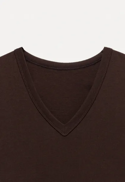 Women's Slim Fit V-Neck Short Sleeve T-Shirt