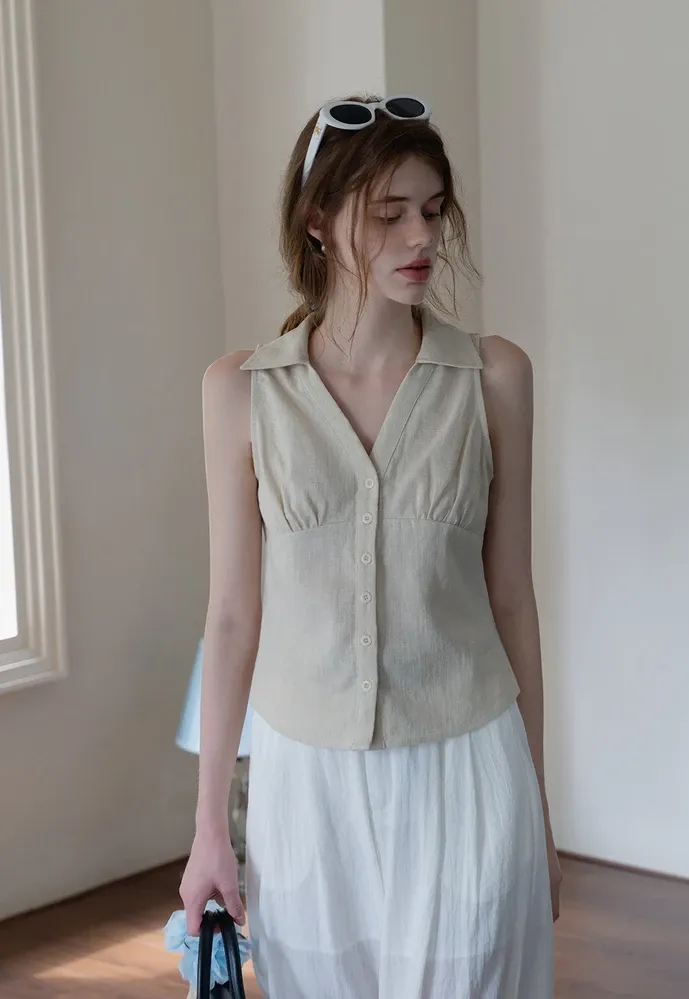 Women’s Linen Collared Button-Front Sleeveless Top