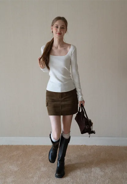 Womens Square Neck Long Sleeve Knit Top