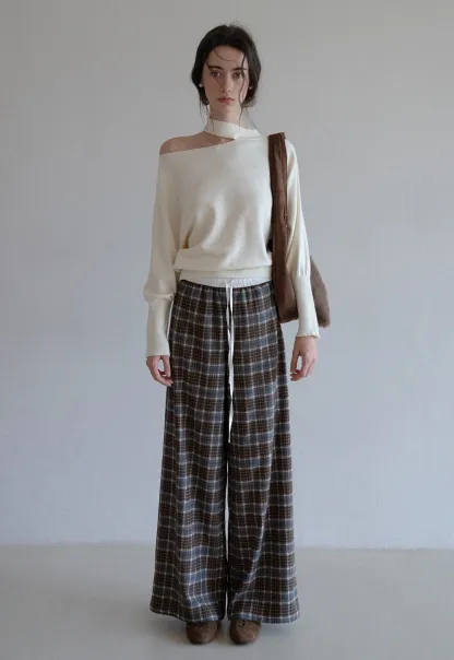 Off Shoulder Strap Detail Pullover