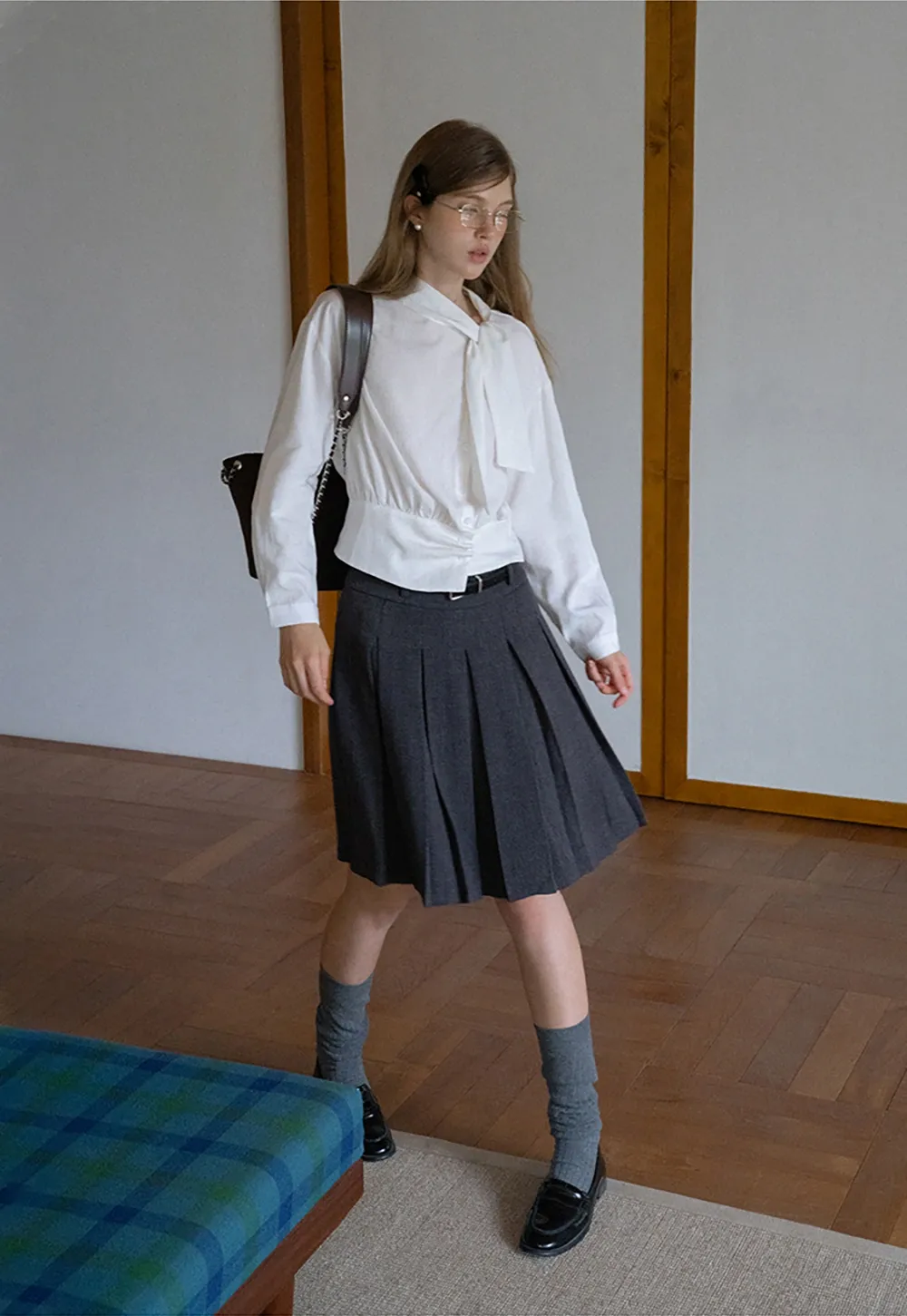 Women’s Tie Neck Long Sleeve Blouse