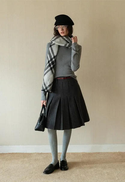 Women Long Sleeve Crop Knit Top