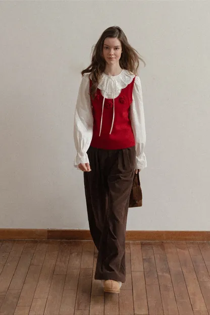 Floral Applique Knit Tank Top