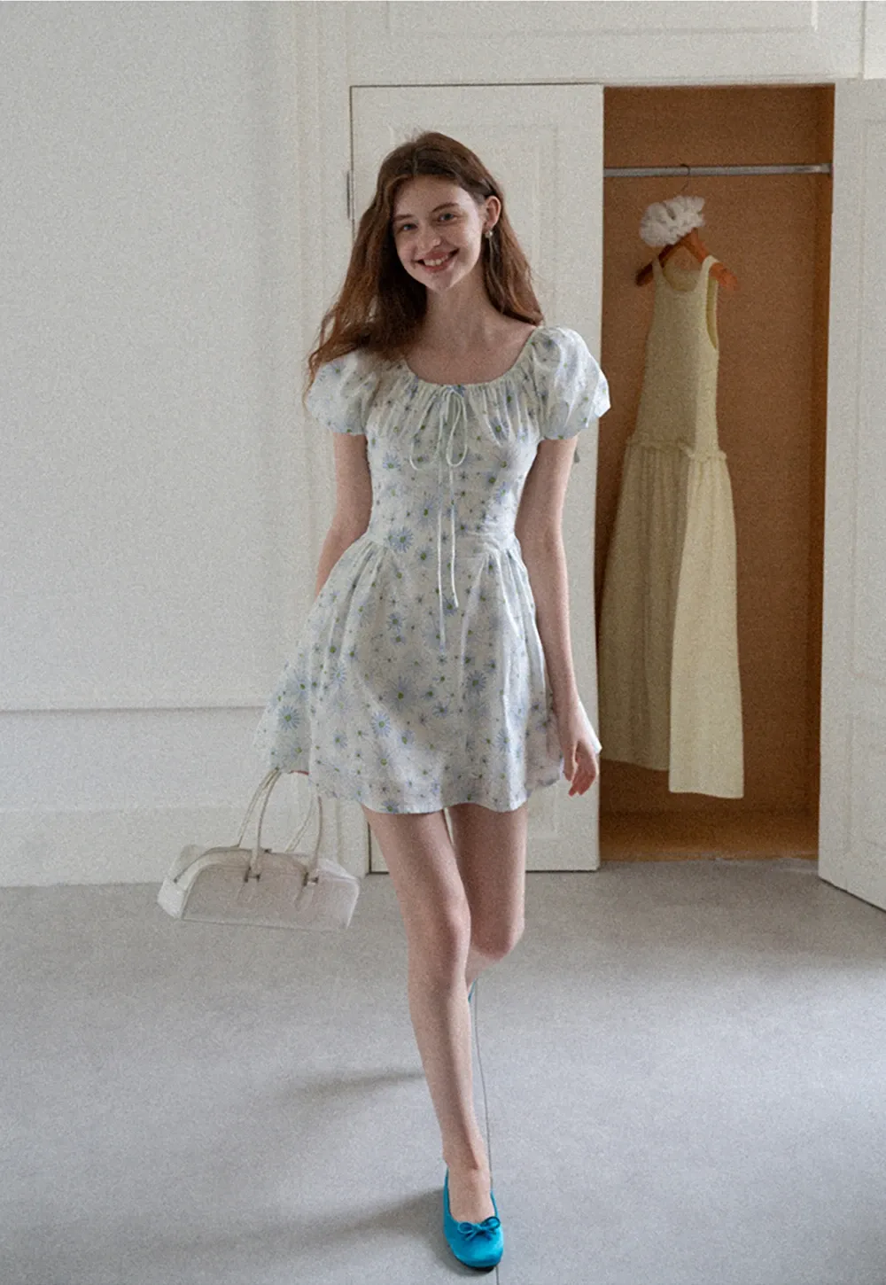 Square Neck Puff Sleeve Daisy Print Dress