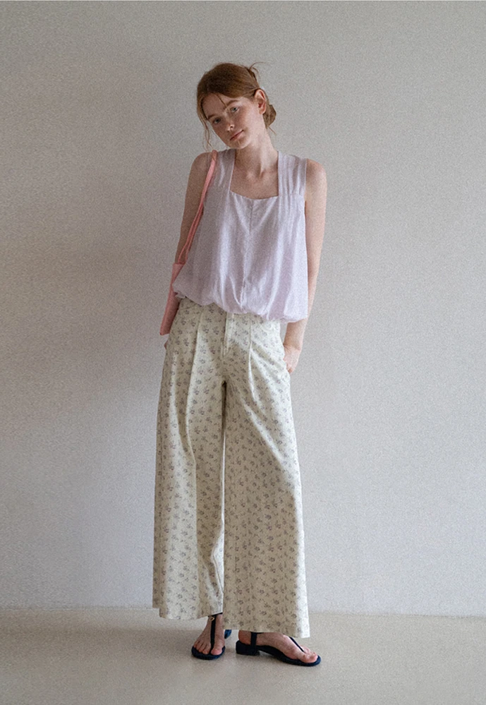 Women’s Ditsy Floral Wide-Leg Pants