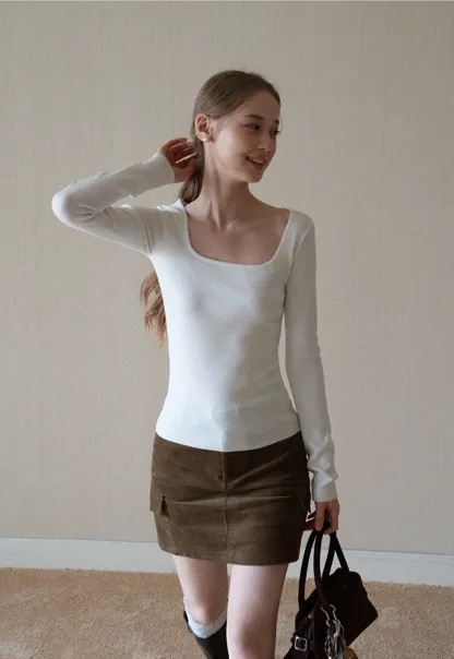 Womens Square Neck Long Sleeve Knit Top