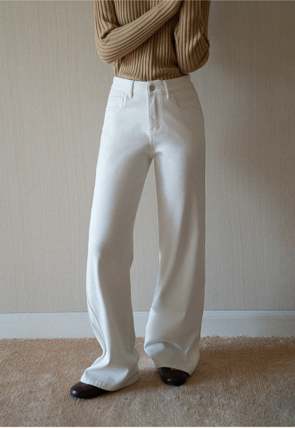 Women’s White High Waist Straight Leg Pants