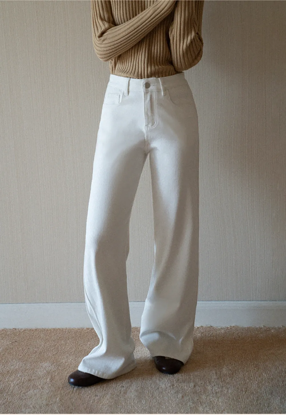 Women’s White High Waist Straight Leg Pants