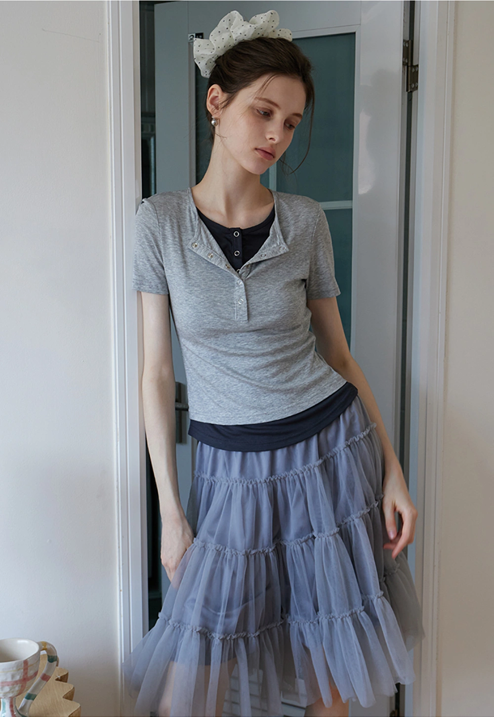 Women’s Contrast Hem Short Sleeve Henley T-Shirt
