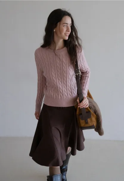 Womens Classic Cable Knit Sweater