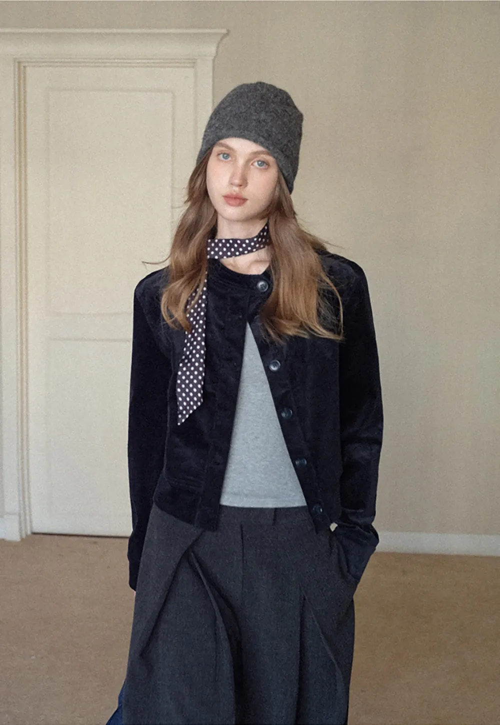 Elegant Corduroy Round Neck Short Coat Women