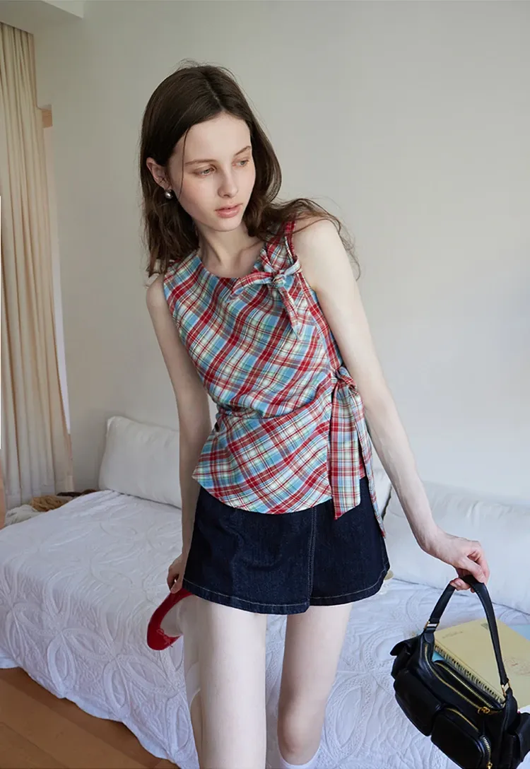 Plaid Sleeveless Top with Side Tie