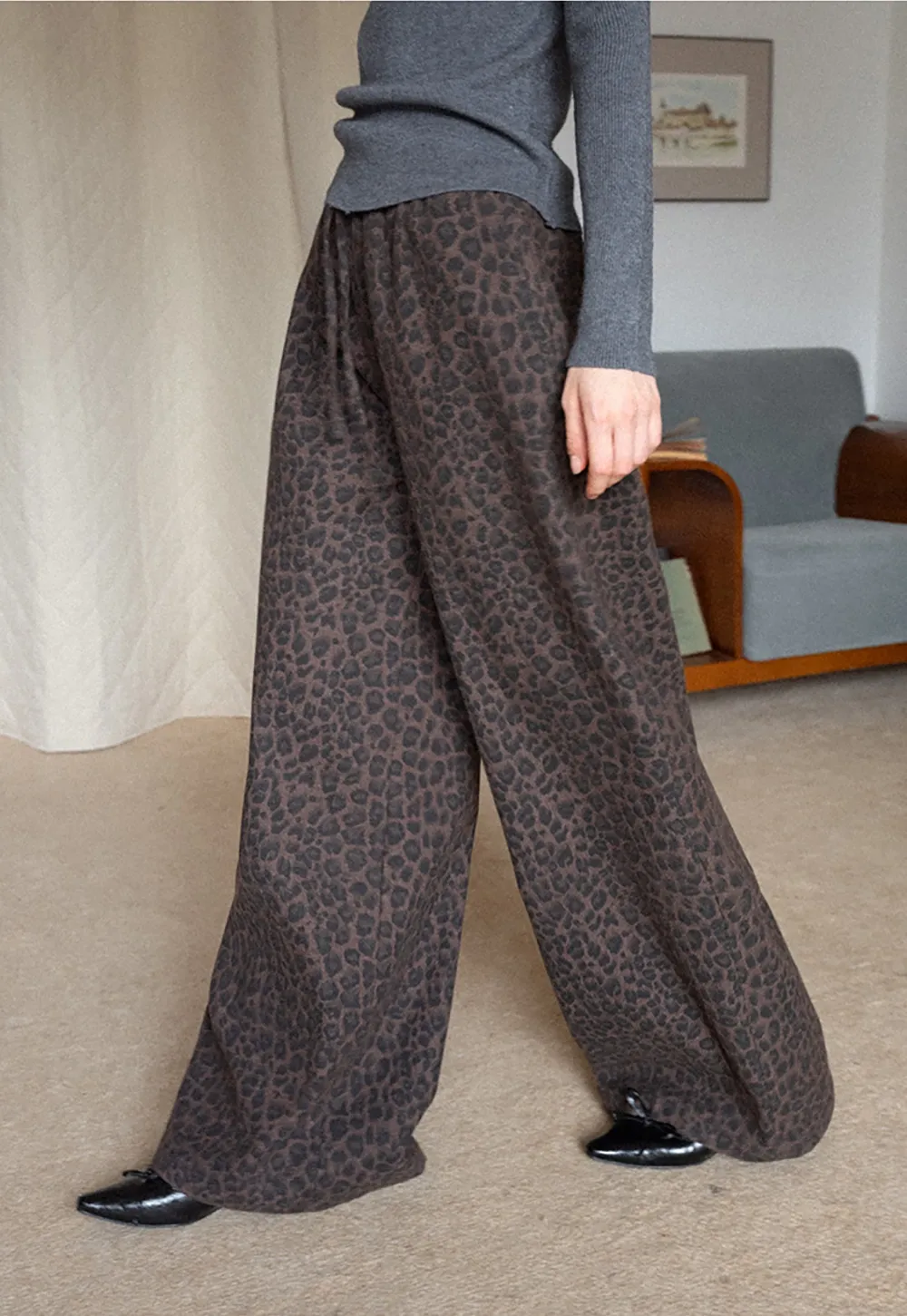 Women Leopard Print Wide-Leg Pants with Drawstring Waist