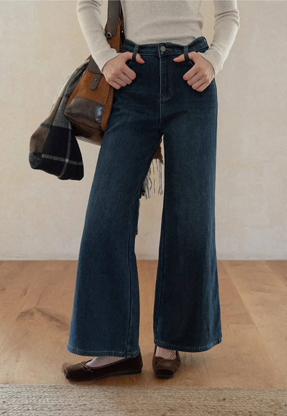 Womens Wide Leg Jeans with Belt