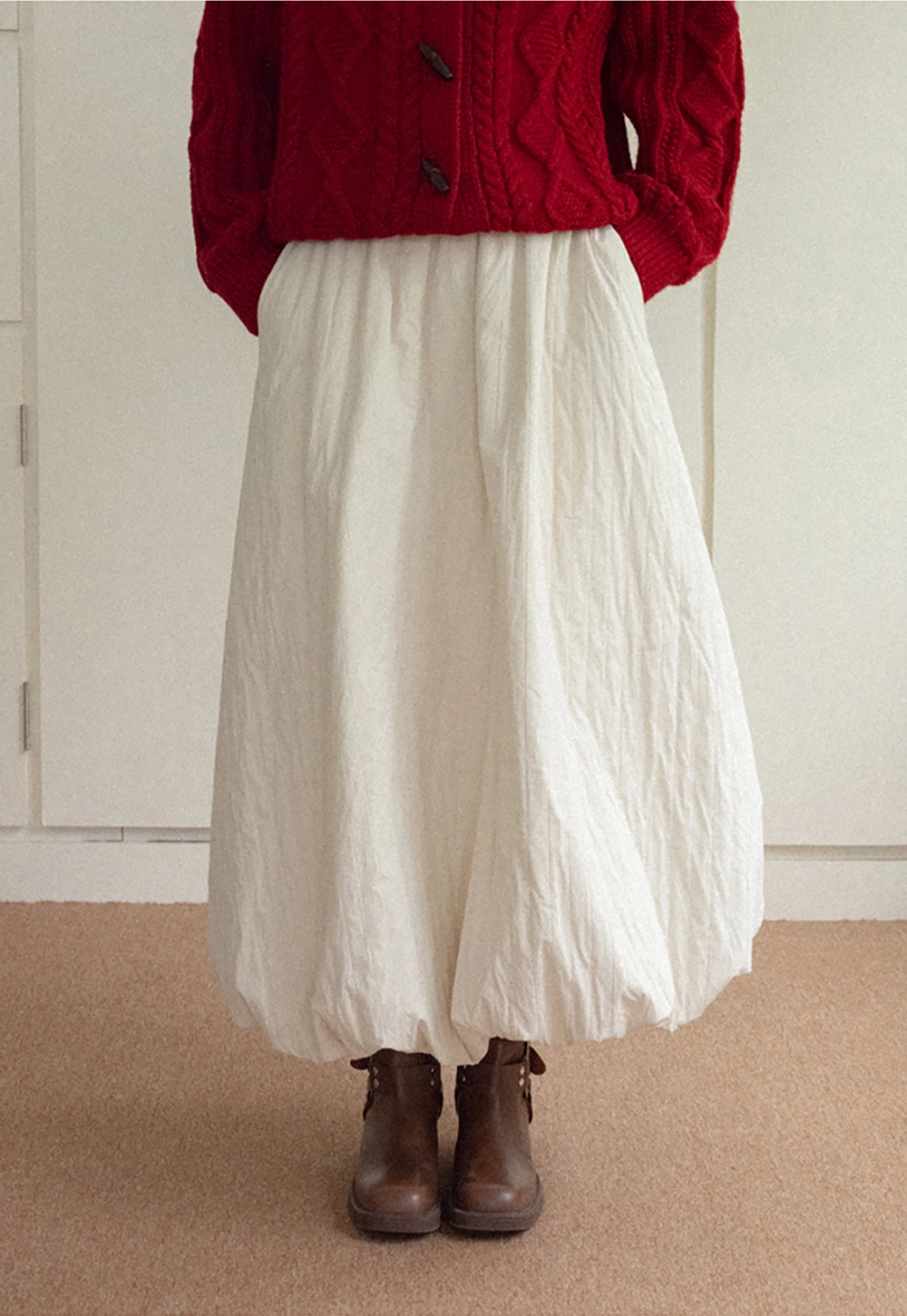 Elastic Waist Textured Puff Midi Skirt