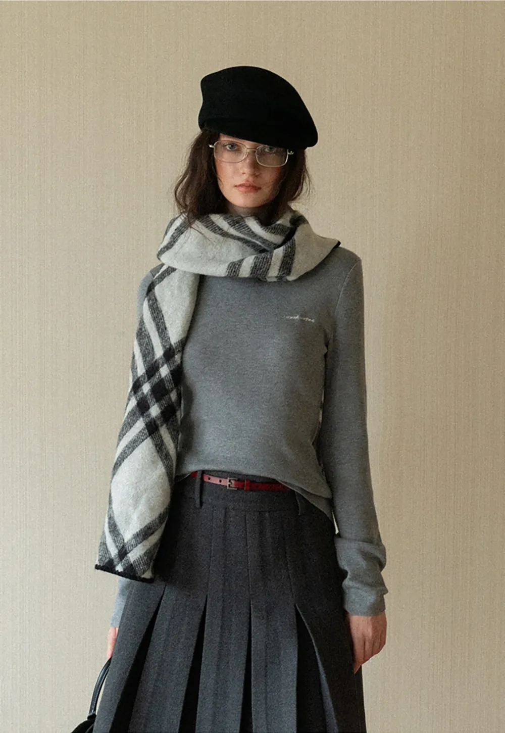 Women Long Sleeve Crop Knit Top