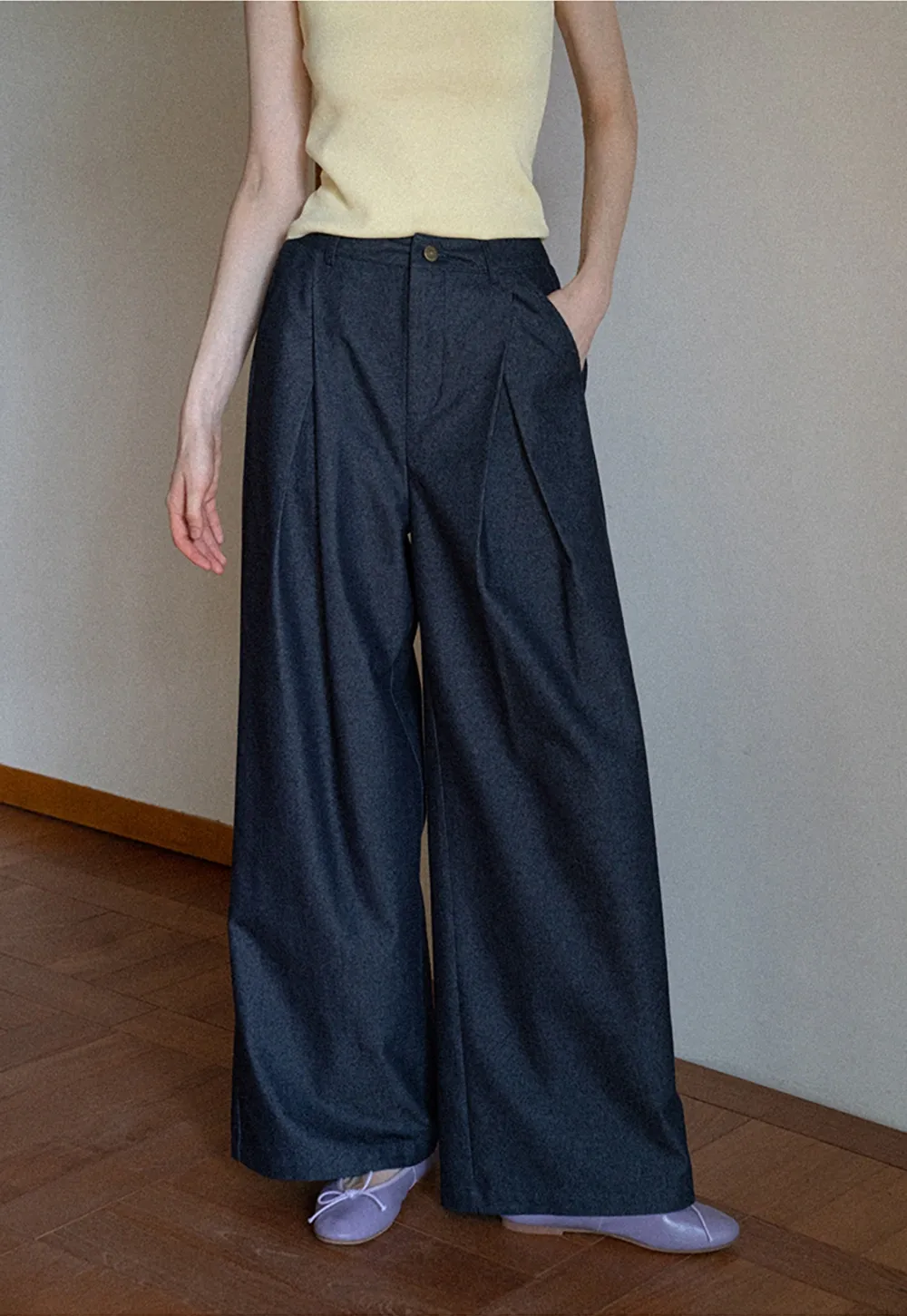 Women's High Waist Pleated Wide Leg Trousers