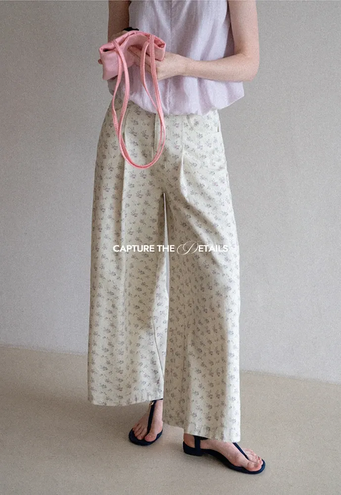 Women’s Ditsy Floral Wide-Leg Pants