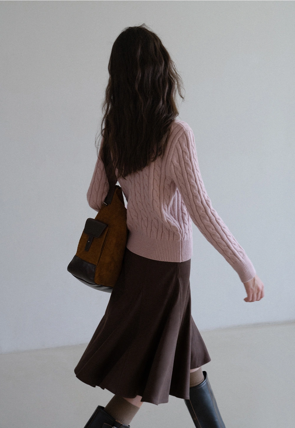 Womens Classic Cable Knit Sweater