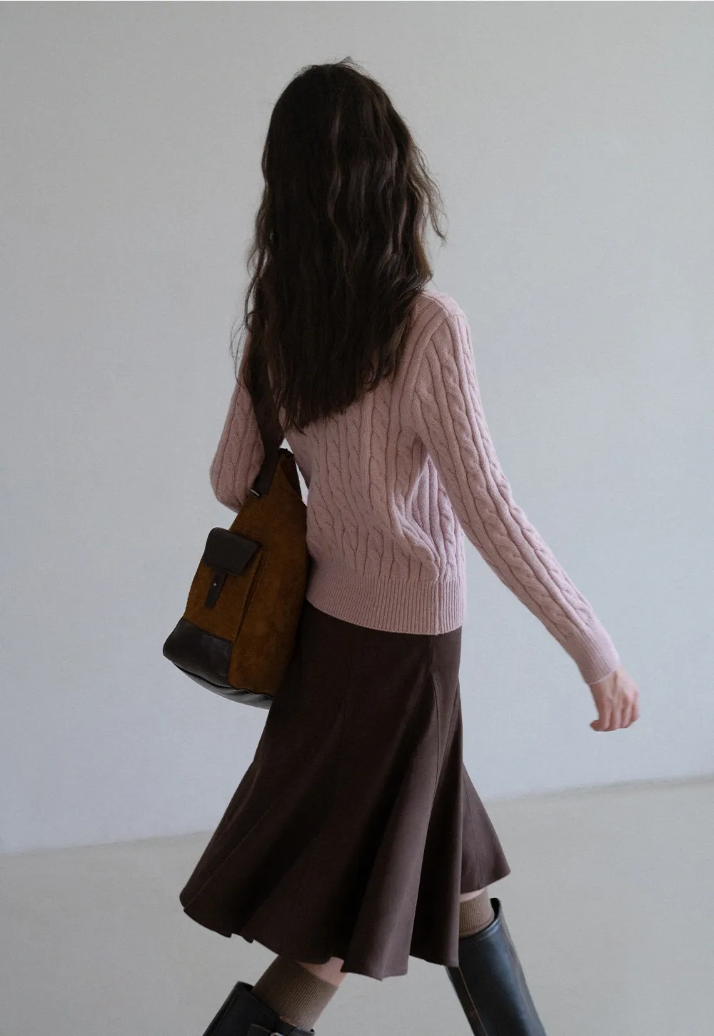 Womens Classic Cable Knit Sweater