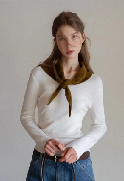 Casual White Long Sleeve Sweater with V-Neck