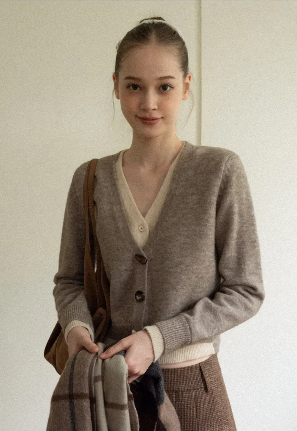 Contrast Trim Button-Up Knit Cardigan