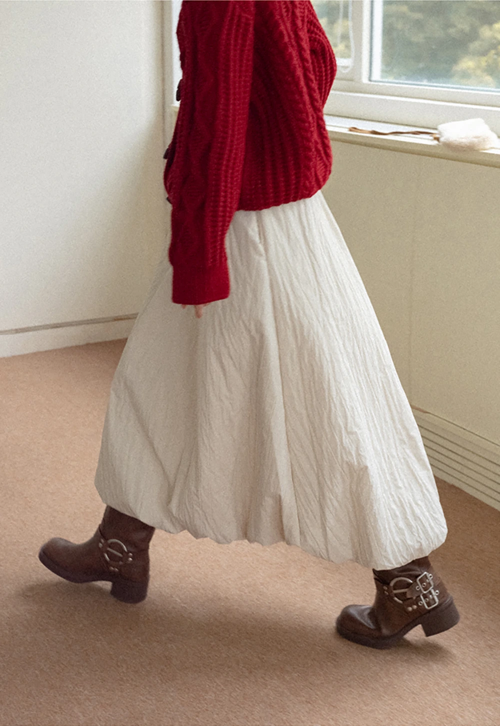 Elastic Waist Textured Puff Midi Skirt