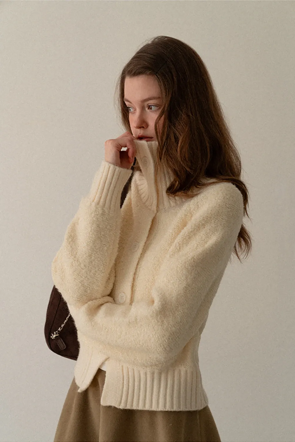 Single-Breasted High Neck Raglan Sweater