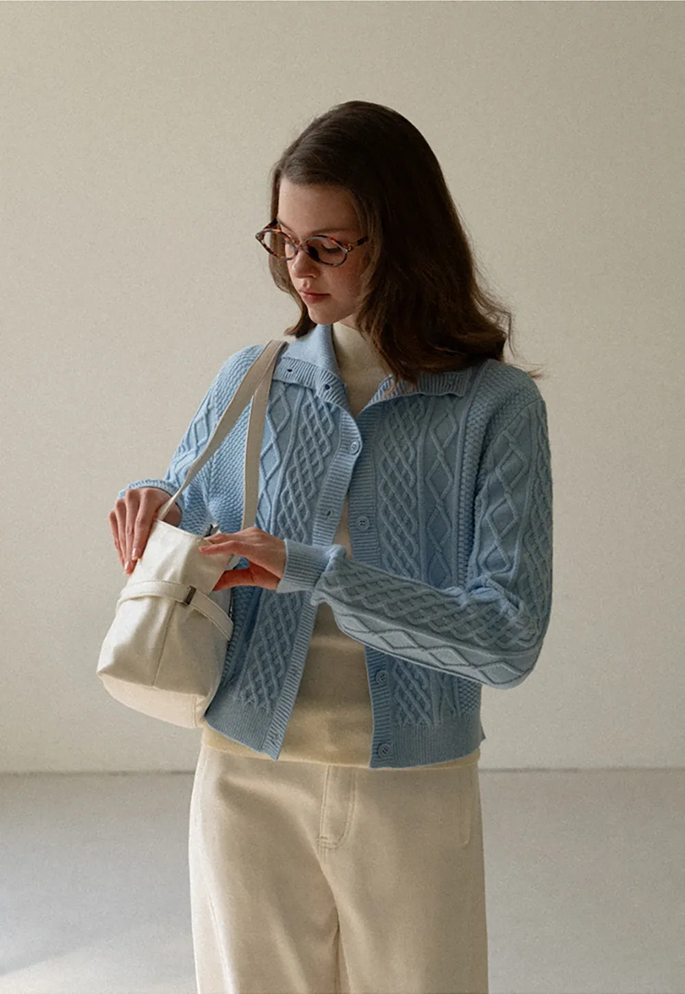 Cable Knit Cropped Cardigan